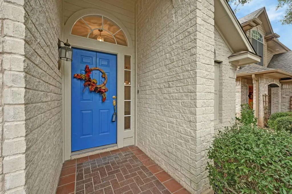 9401 Notches Drive Austin TX 78748