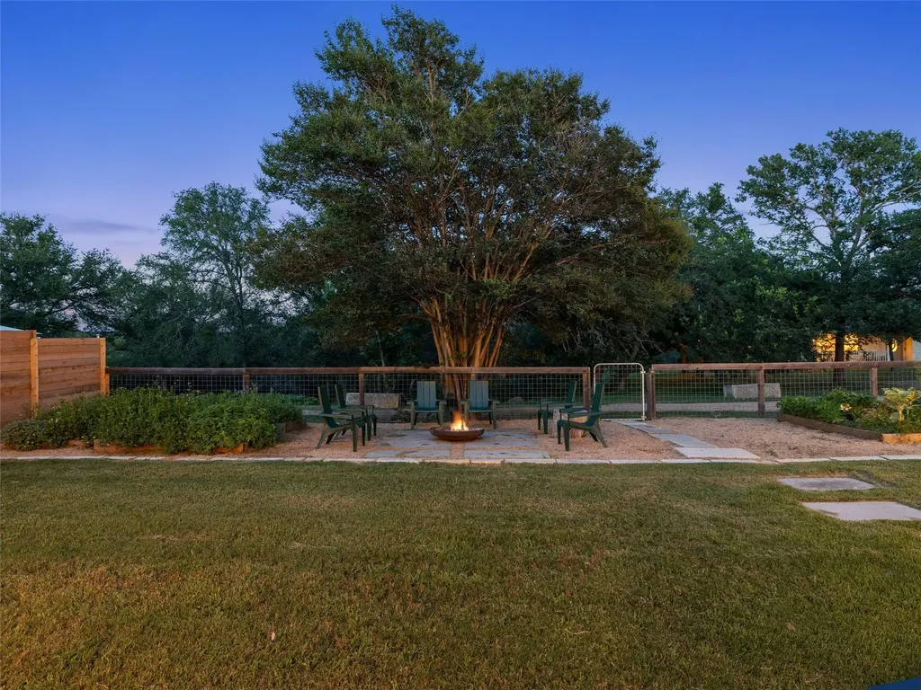 7601 Nez Perce Trace Manor TX 78653
