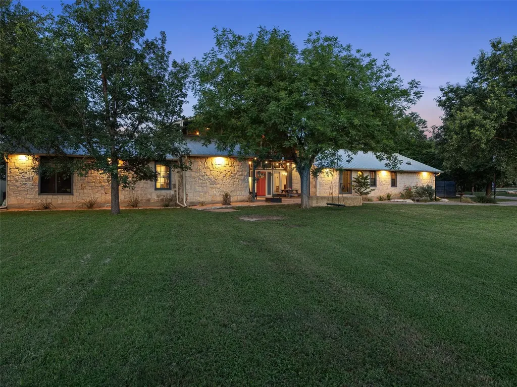 7601 Nez Perce Trace Manor TX 78653
