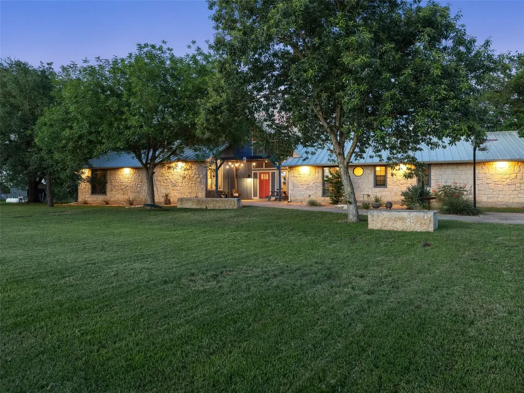7601 Nez Perce Trace Manor TX 78653