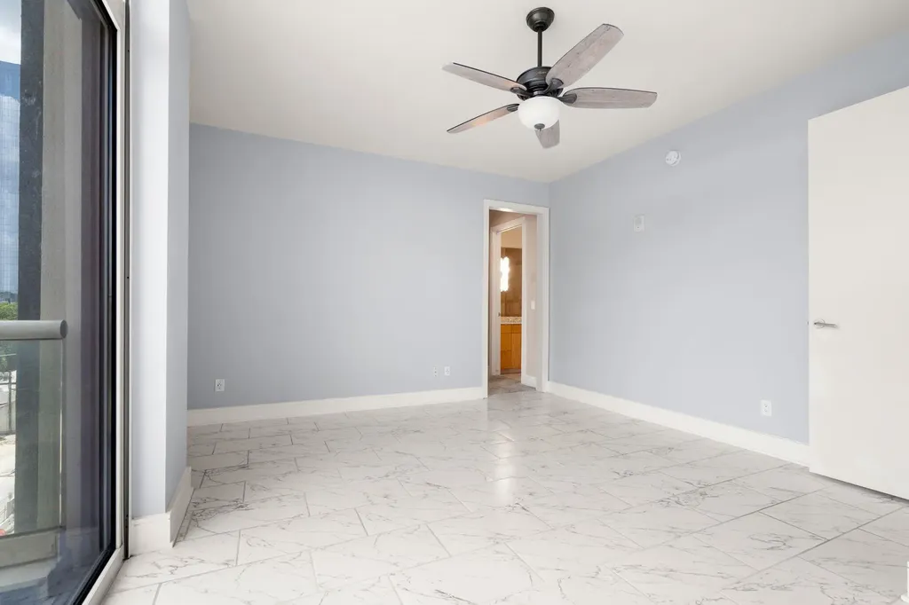 555 E 5th Street Austin TX 78701
