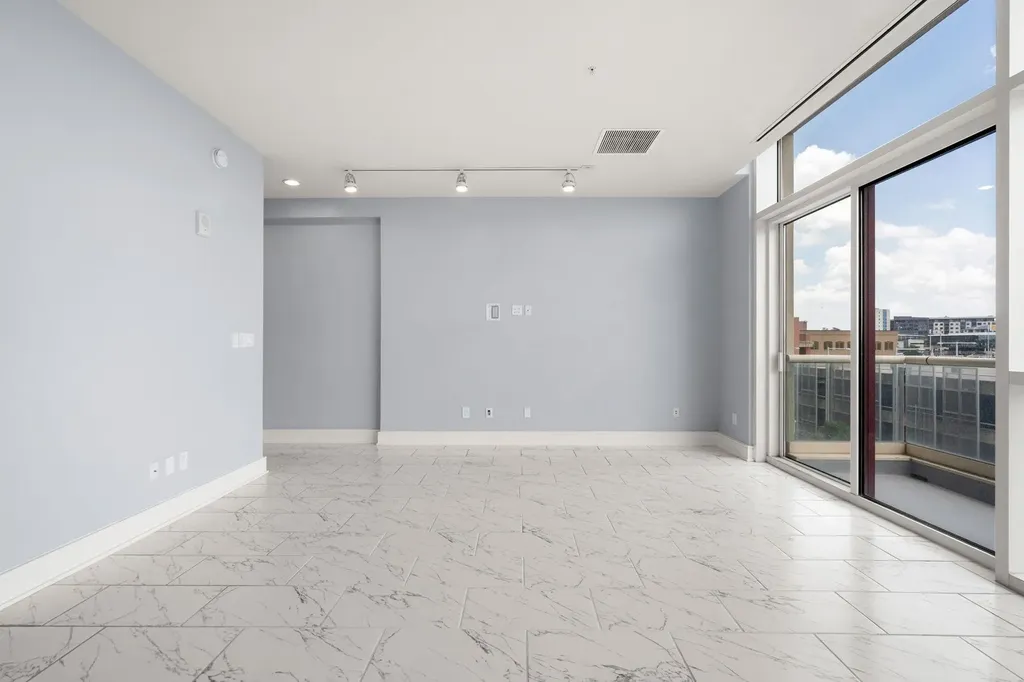 555 E 5th Street Austin TX 78701