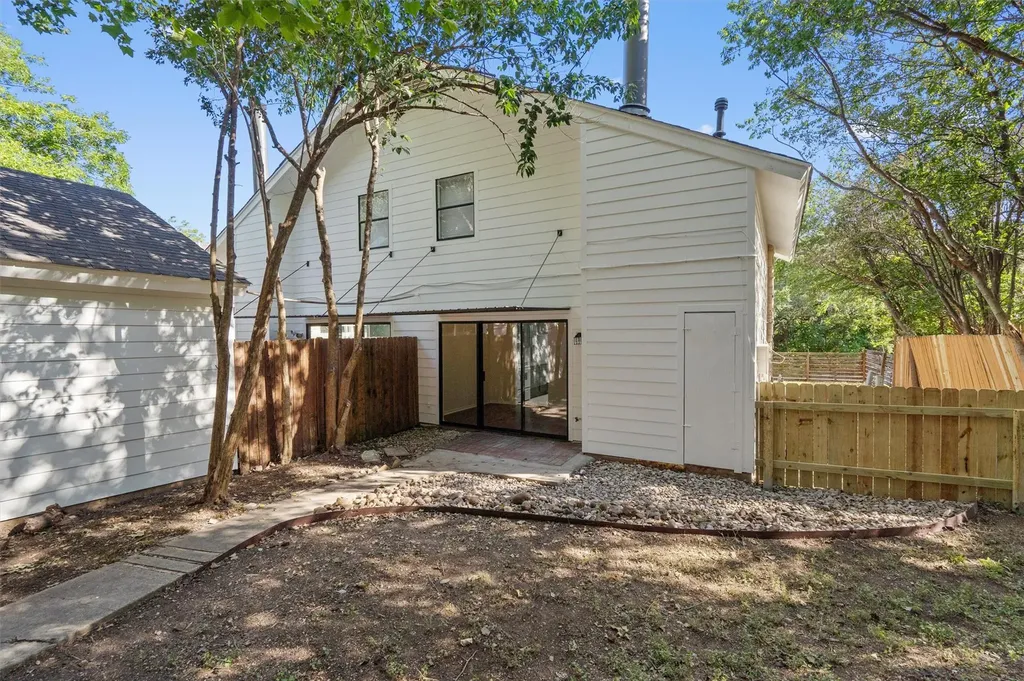 1808 Cinnamon Path Austin TX 78704