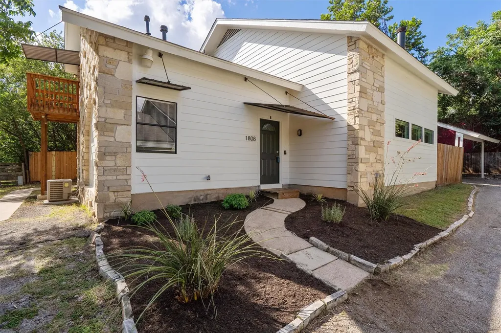 1808 Cinnamon Path Austin TX 78704