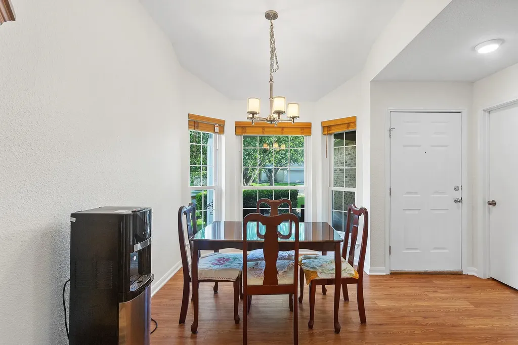752 Faircrest Drive Buda TX 78610
