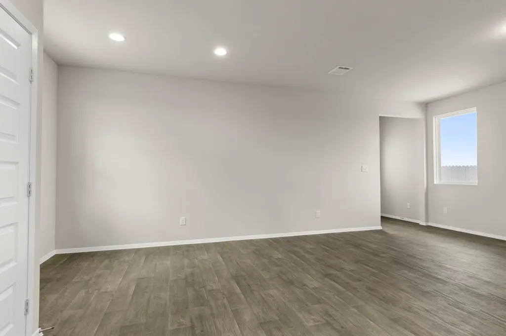 141 Summer Drive Elgin TX 78621
