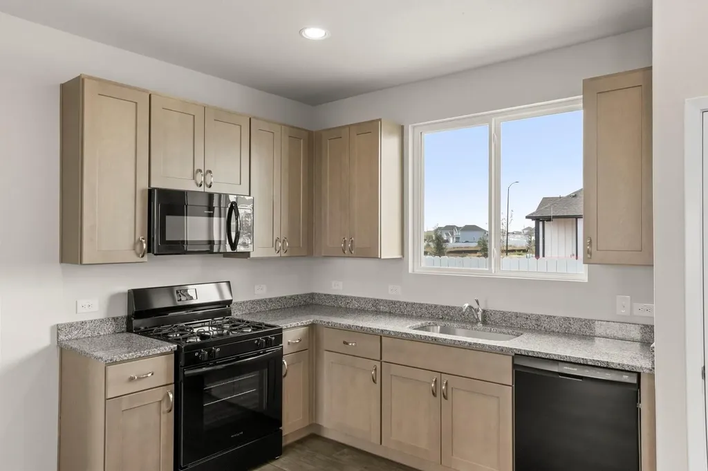 141 Summer Drive Elgin TX 78621