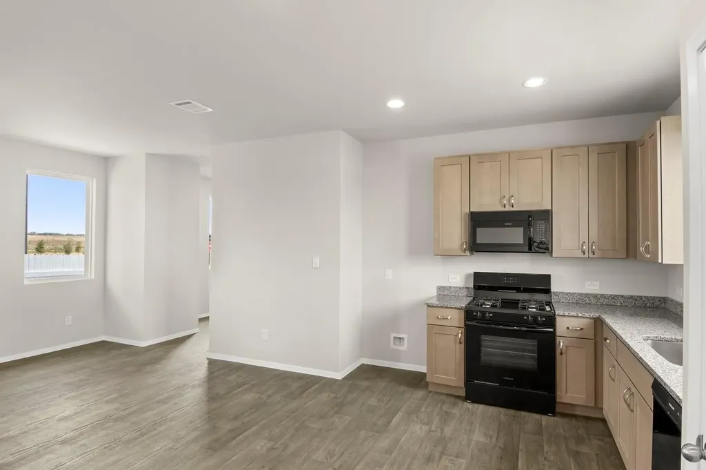 141 Summer Drive Elgin TX 78621