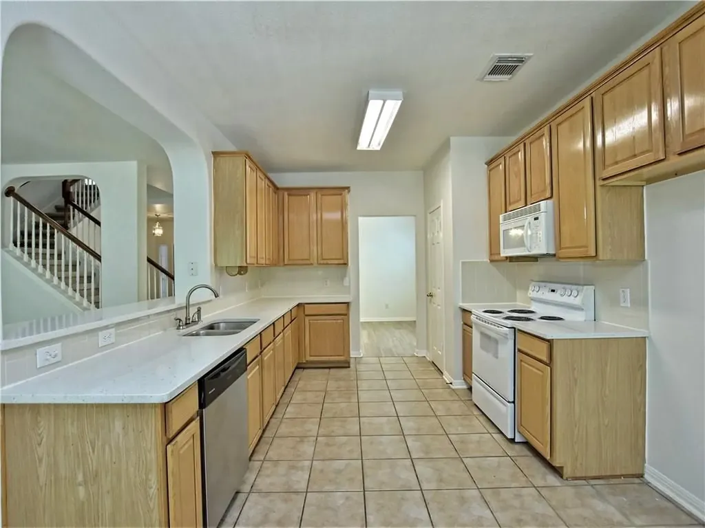 1817 Chasewood Drive Austin TX 78727