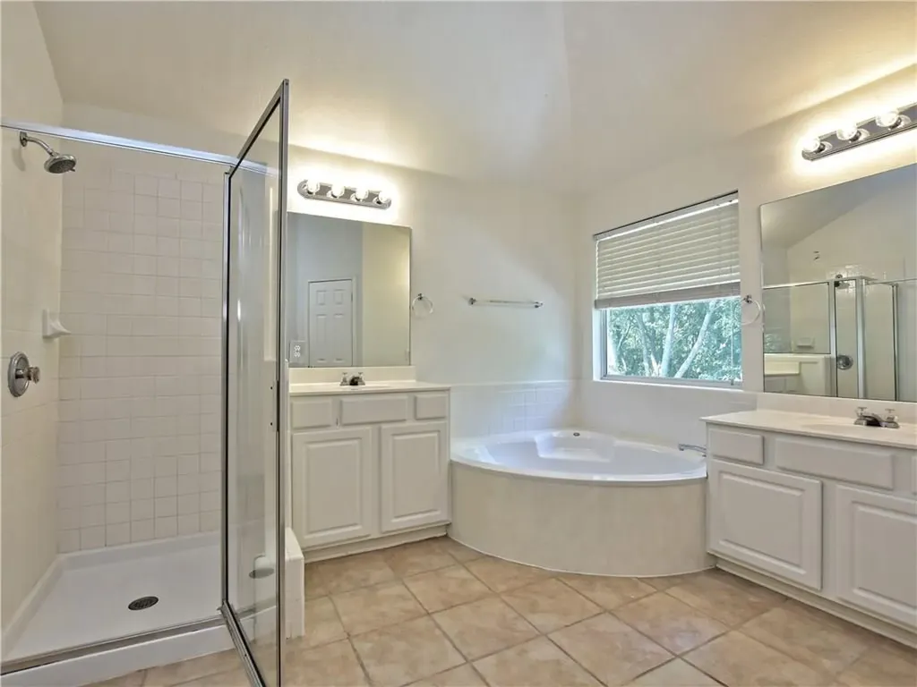 1817 Chasewood Drive Austin TX 78727