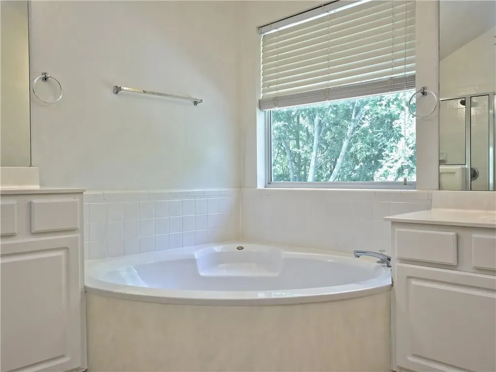 1817 Chasewood Drive Austin TX 78727