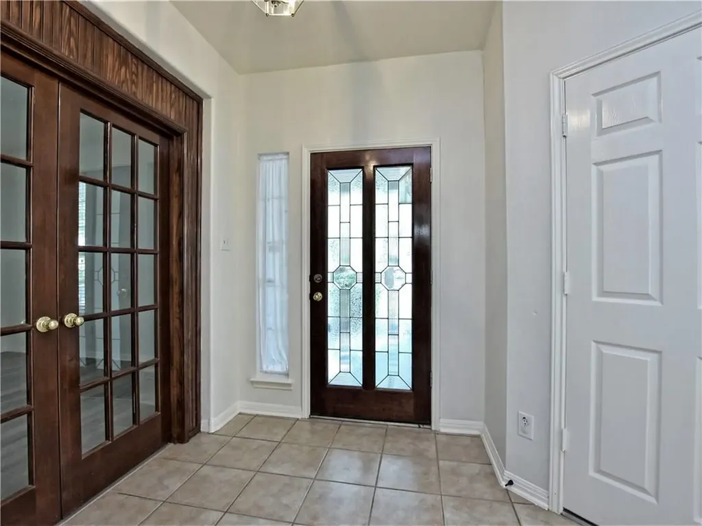 1817 Chasewood Drive Austin TX 78727