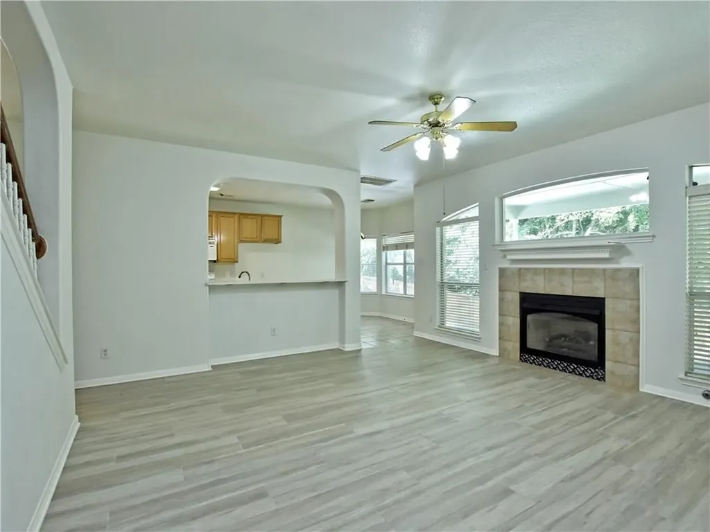 1817 Chasewood Drive Austin TX 78727