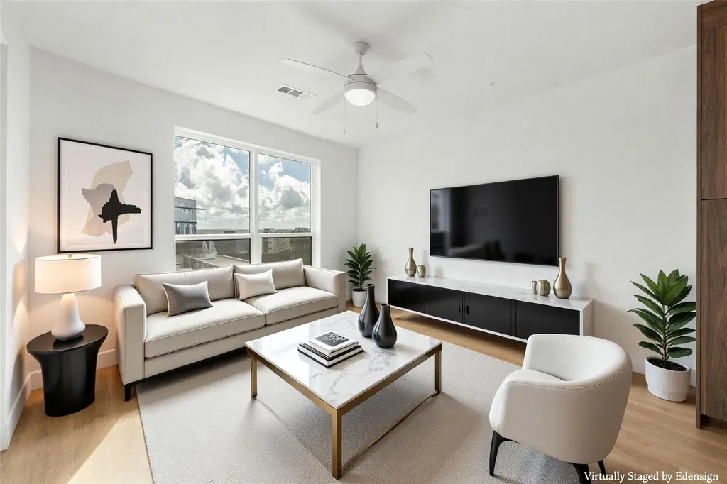 1701 Simond Avenue Austin TX 78723