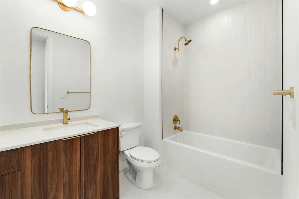1701 Simond Avenue Austin TX 78723