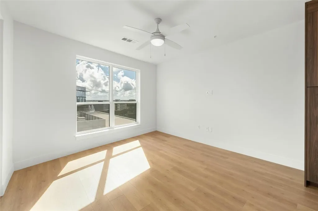 1701 Simond Avenue Austin TX 78723