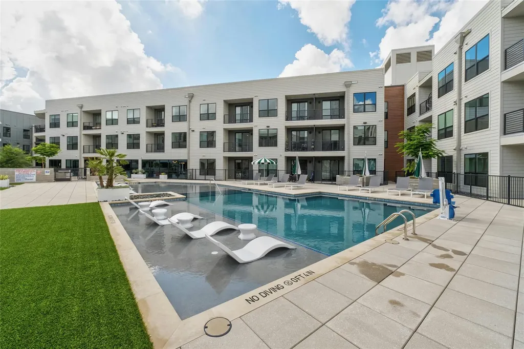 1701 Simond Avenue Austin TX 78723