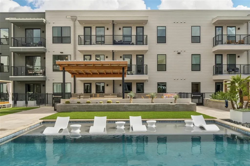 1701 Simond Avenue Austin TX 78723