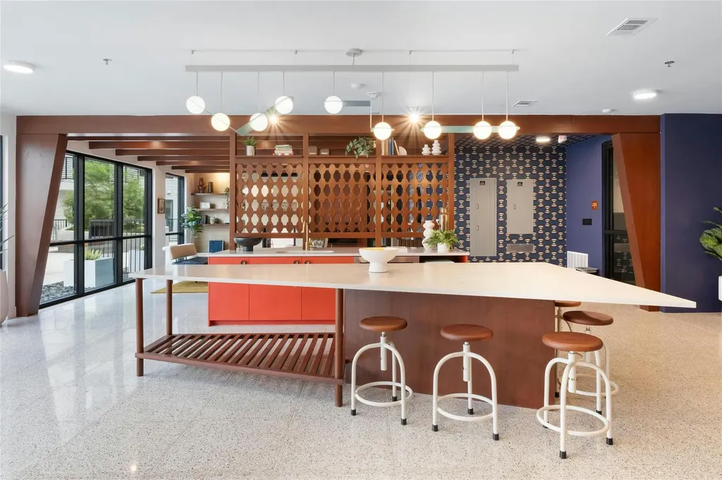 1701 Simond Avenue Austin TX 78723