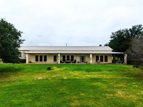 8089 E Fm 580 E Kempner TX 76539