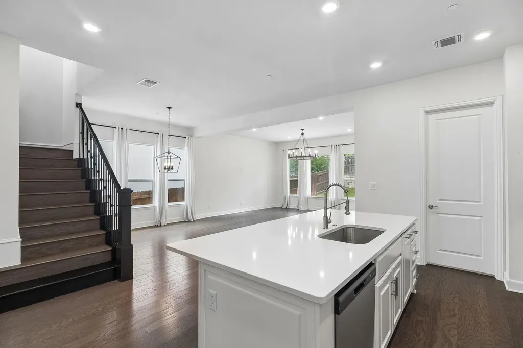 5208 Watusi Bend Austin TX 78732