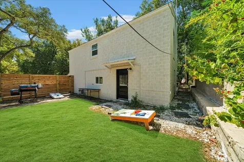 2904 Harris Park Avenue Austin TX 78705
