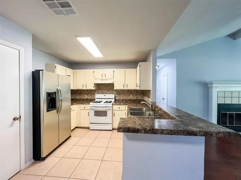 12004 Thompkins Drive Austin TX 78753