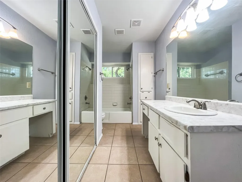 12004 Thompkins Drive Austin TX 78753
