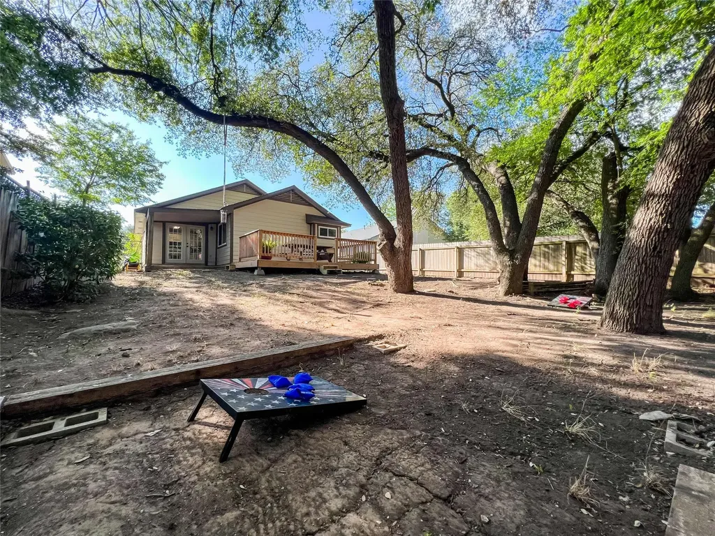 12004 Thompkins Drive Austin TX 78753