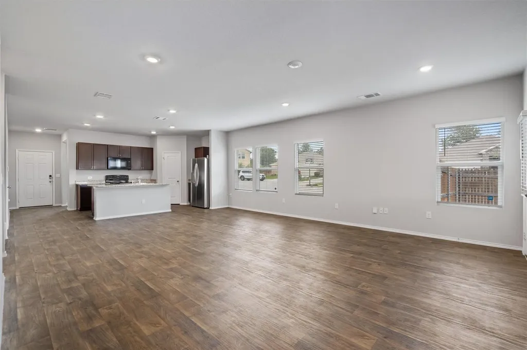 6121 Ronee Leah Drive Austin TX 78724