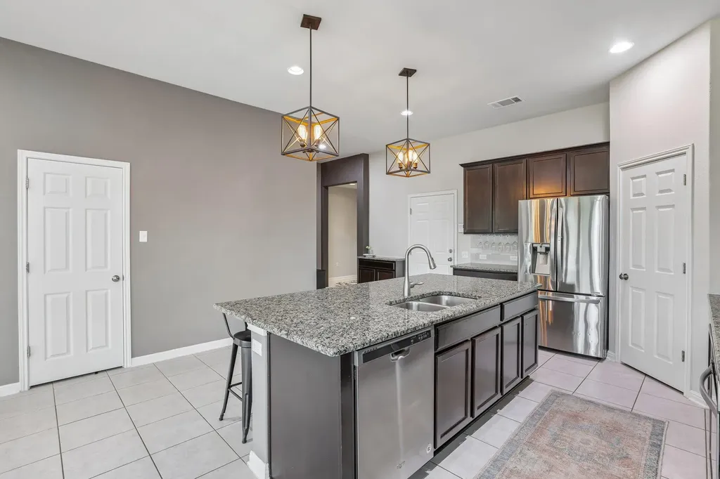 6801 Banff Cove Austin TX 78754