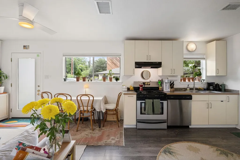 1717 Bluebonnet Lane Austin TX 78704