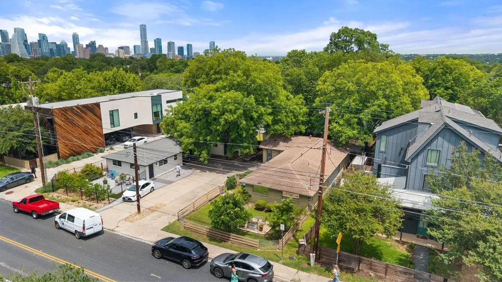 1717 Bluebonnet Lane Austin TX 78704