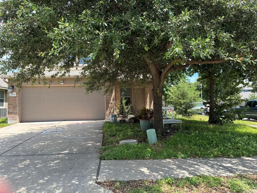 6901 Crestone Road Austin TX 78744