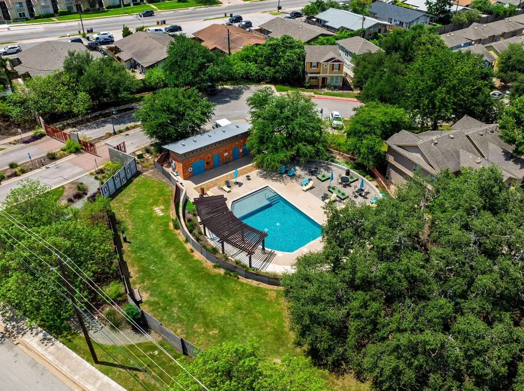 2009 Sager Drive Austin TX 78741