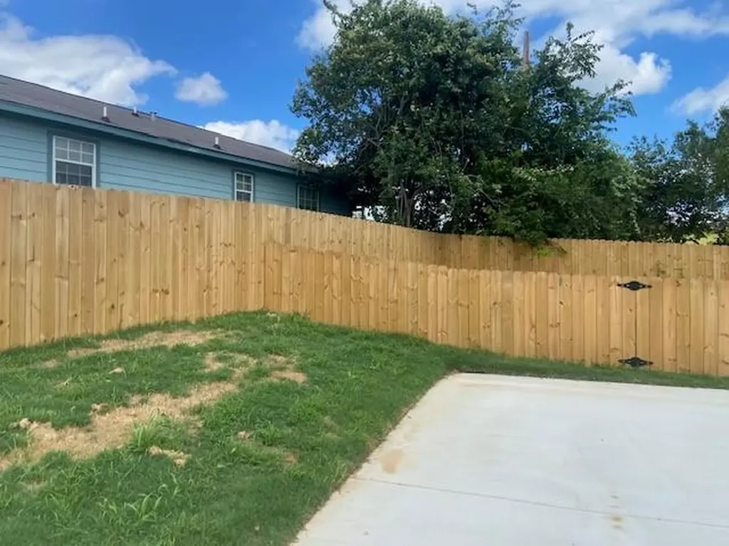 116 Field Street Luling TX 78648