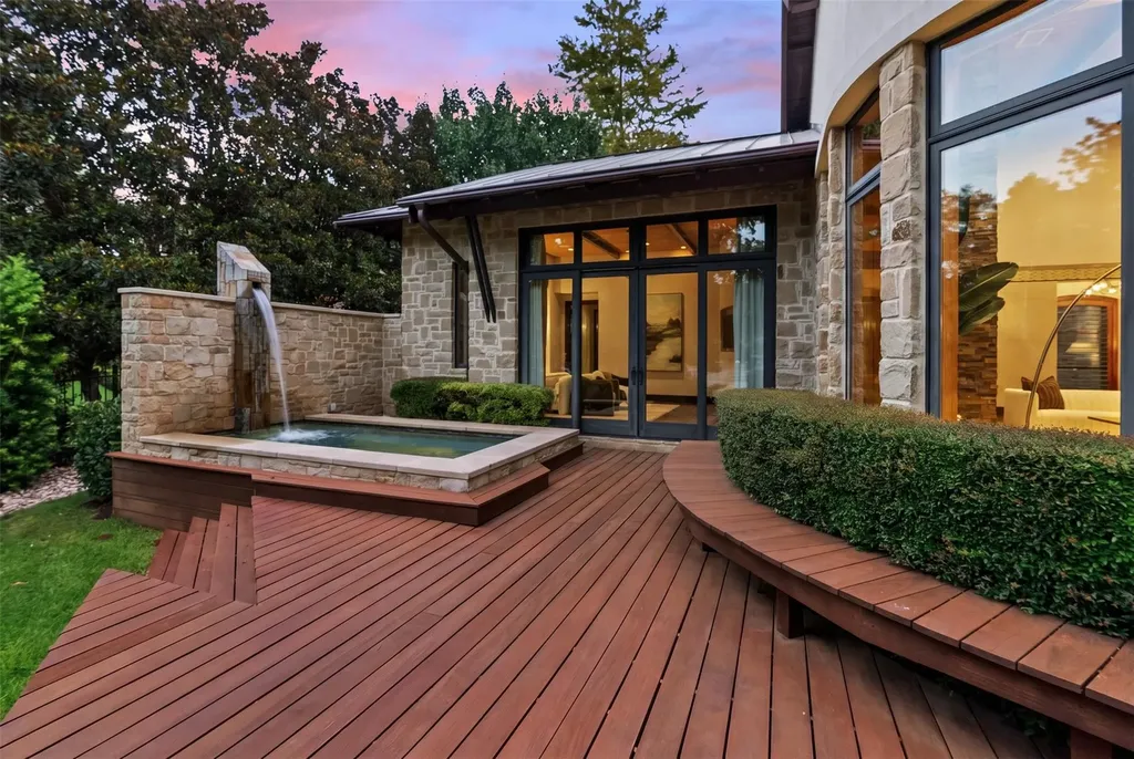 6901 Greenshores Drive Austin TX 78730