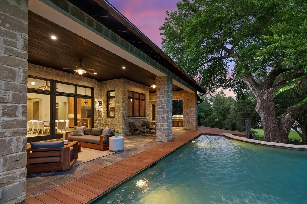 6901 Greenshores Drive Austin TX 78730