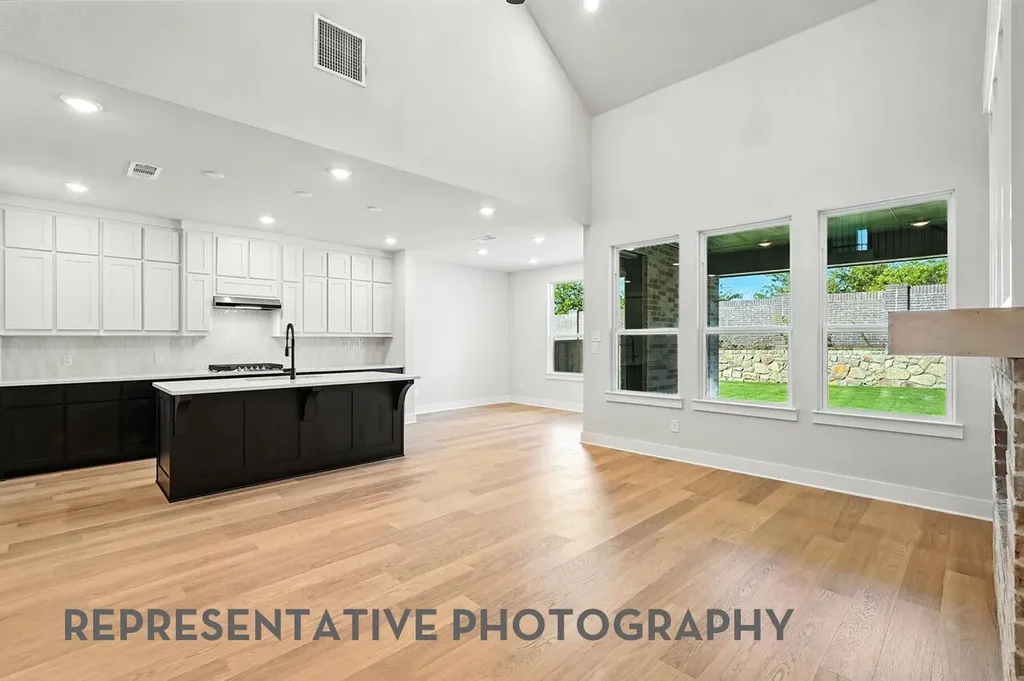 8916 Golden Lion Drive Austin TX 78744