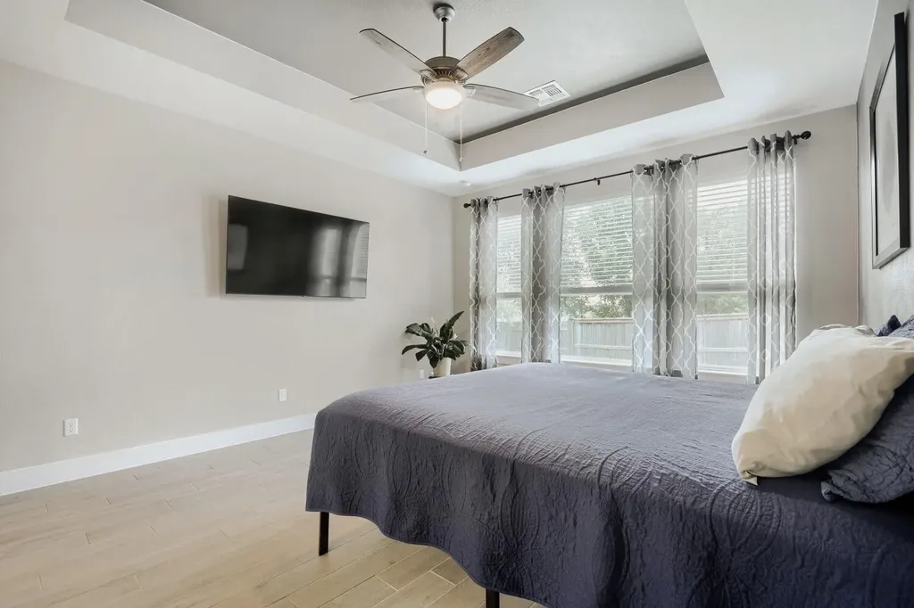 808 Craven Hill Lane Leander TX 78641