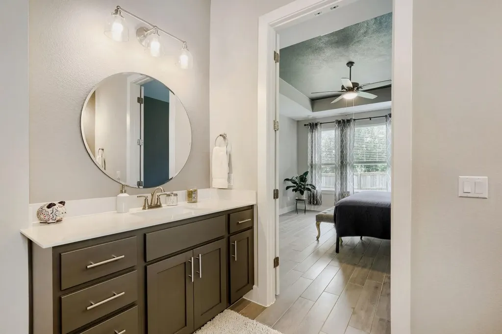 808 Craven Hill Lane Leander TX 78641