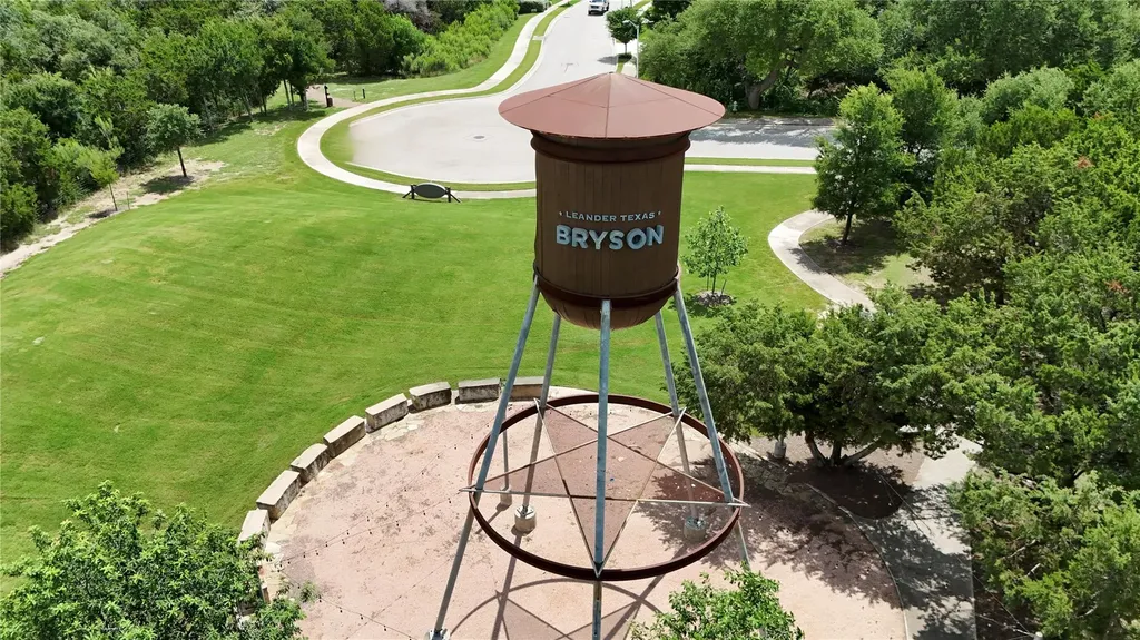 808 Craven Hill Lane Leander TX 78641