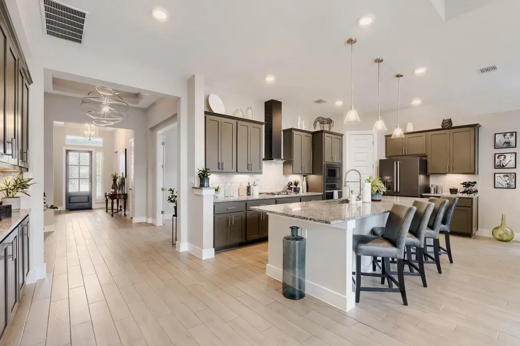 808 Craven Hill Lane Leander TX 78641