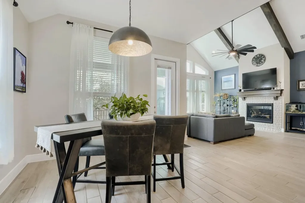 808 Craven Hill Lane Leander TX 78641