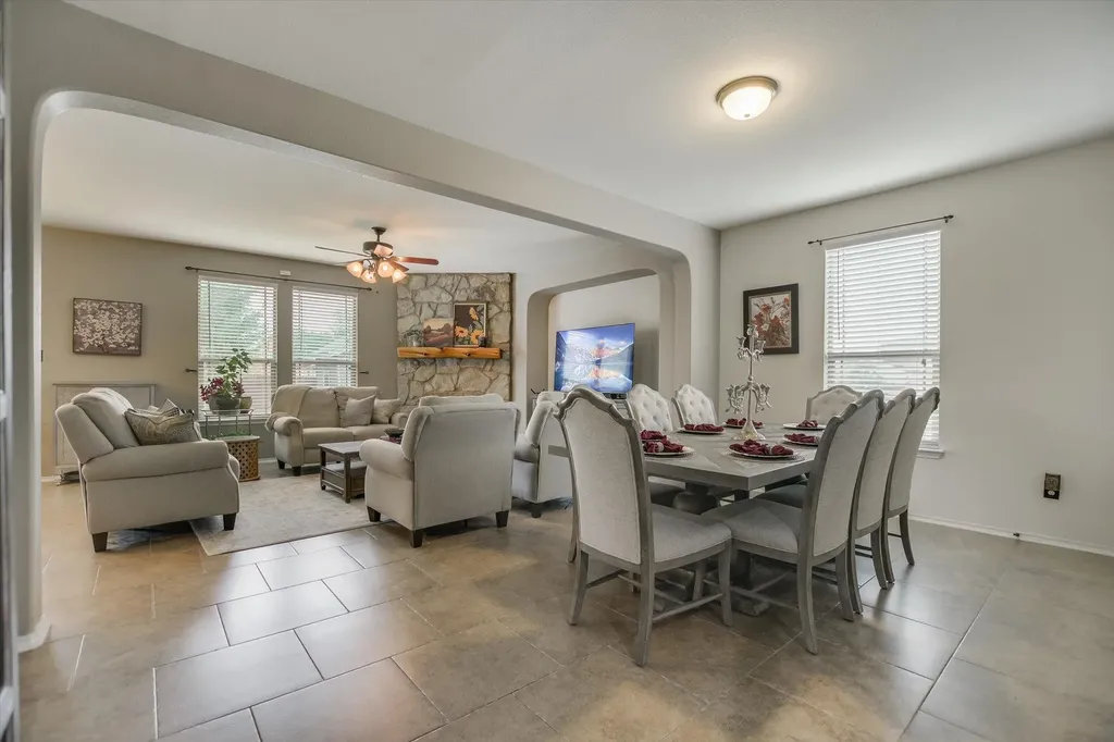 112 Pauline Cove Kyle TX 78640