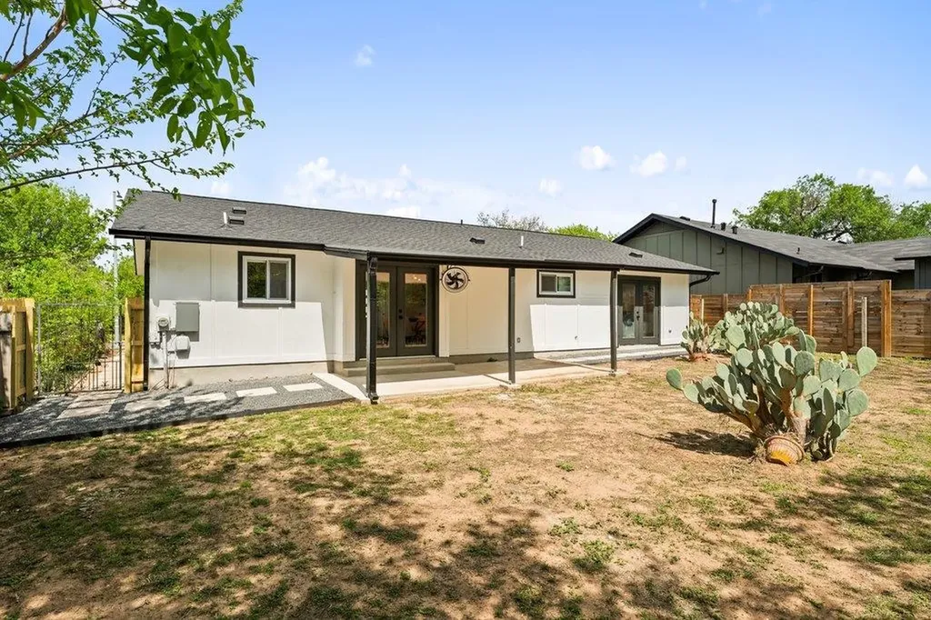 2609 Mcgregor Drive Austin TX 78745