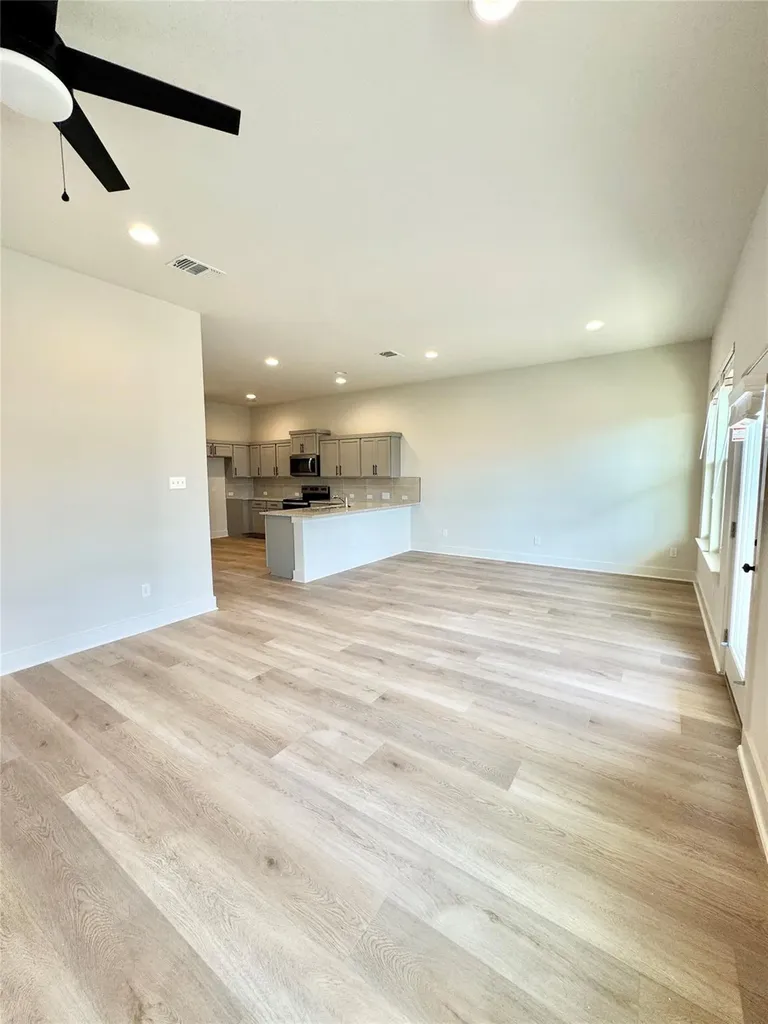 101 Zayd Court Jarrell TX 76537