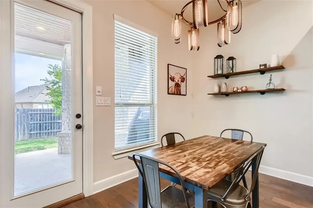 269 Pink Granite Boulevard Dripping Springs TX 78620