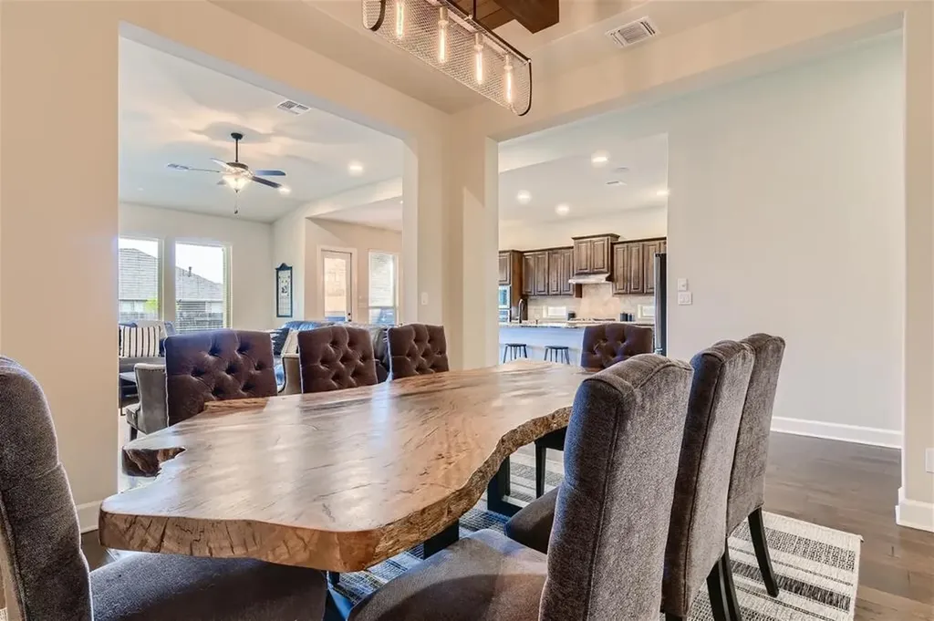 269 Pink Granite Boulevard Dripping Springs TX 78620