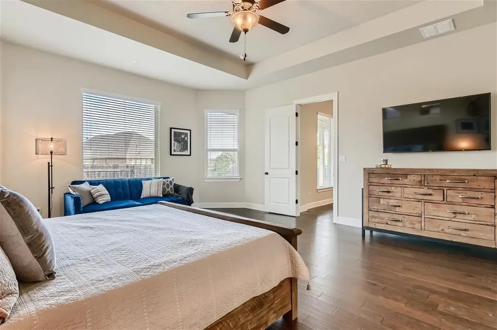 269 Pink Granite Boulevard Dripping Springs TX 78620